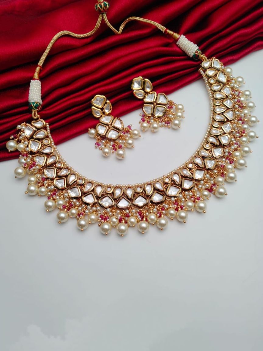 NECKLASE SET IN KUNDAN (VILANDI) STYLE | DESIGN - 15498