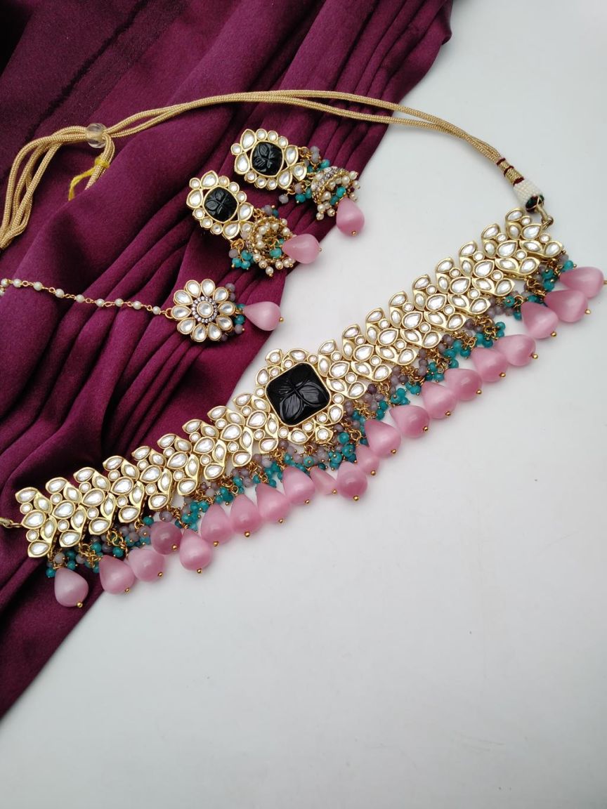 NECKLASE SET IN KUNDAN (VILANDI) STYLE | DESIGN - 15508
