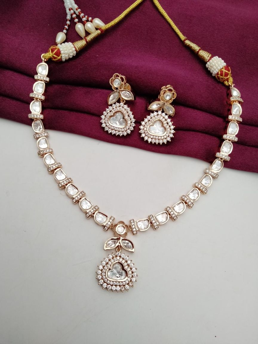 kundan-necklace_set-NSK15532WGD