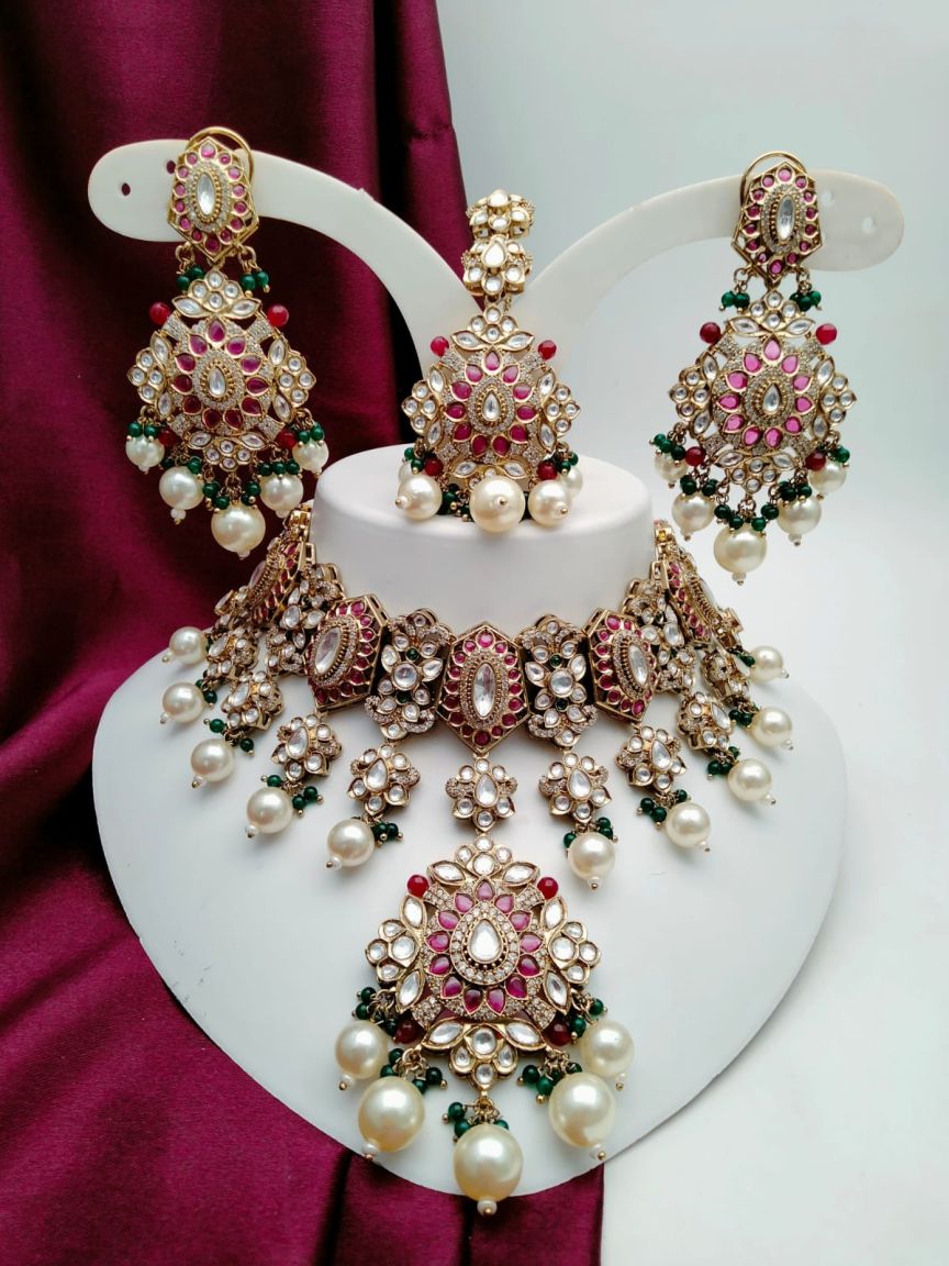 NECKLASE SET IN KUNDAN (VILANDI) STYLE | DESIGN - 15548
