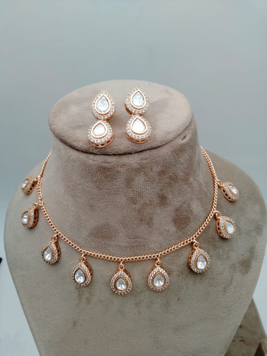 kundan-necklace_set-NSK15558WGD