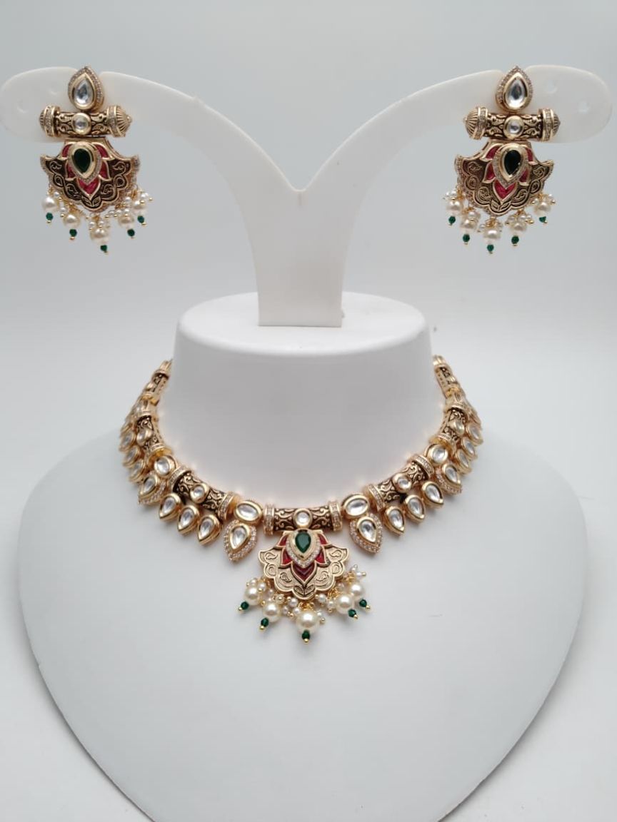 kundan-necklace_set-NSK15562GRRDGD