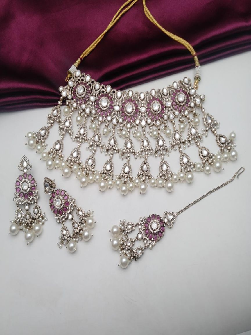 NECKLASE SET IN KUNDAN (VILANDI) STYLE | DESIGN - 15569