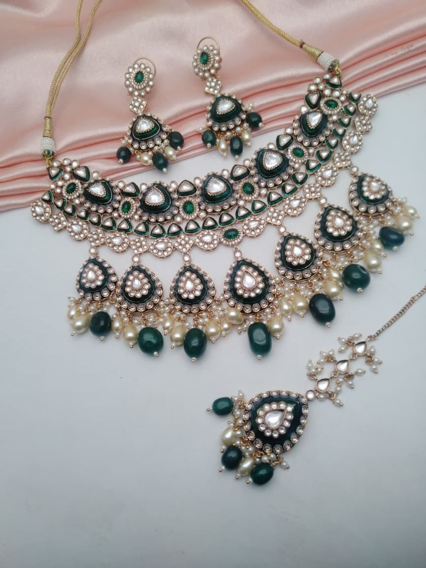 NECKLASE SET IN KUNDAN (VILANDI) STYLE | DESIGN - 15574