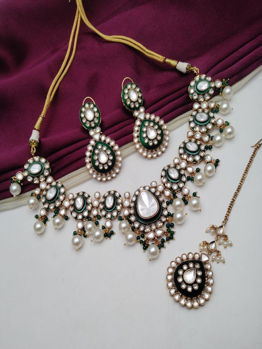 NECKLASE SET IN KUNDAN (VILANDI) STYLE | DESIGN - 15576