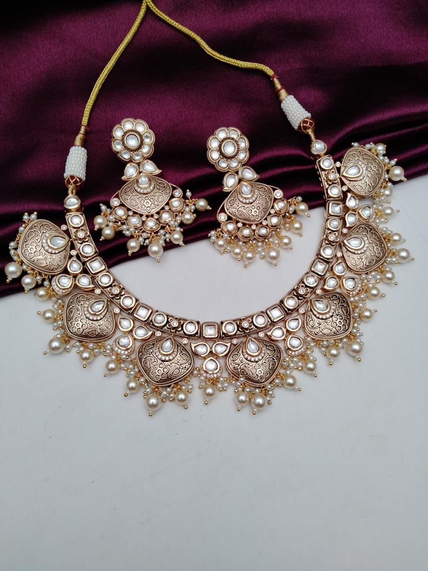 kundan-necklace_set-NSK15592WGD