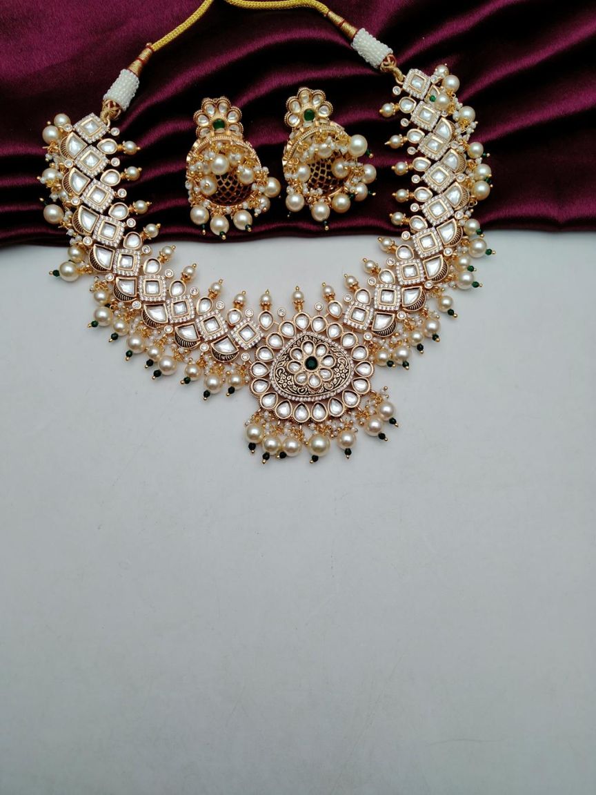 kundan-necklace_set-NSK15603GRGD