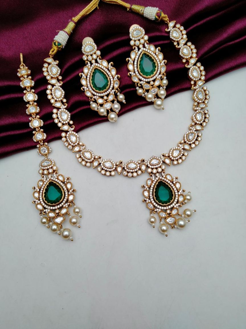 kundan-necklace_set-NSK15609GRCP