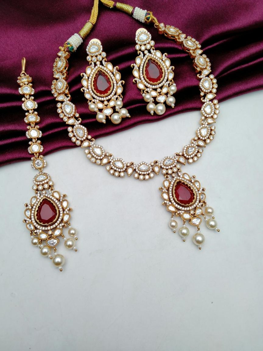 NECKLASE SET IN KUNDAN (VILANDI) STYLE | DESIGN - 15609
