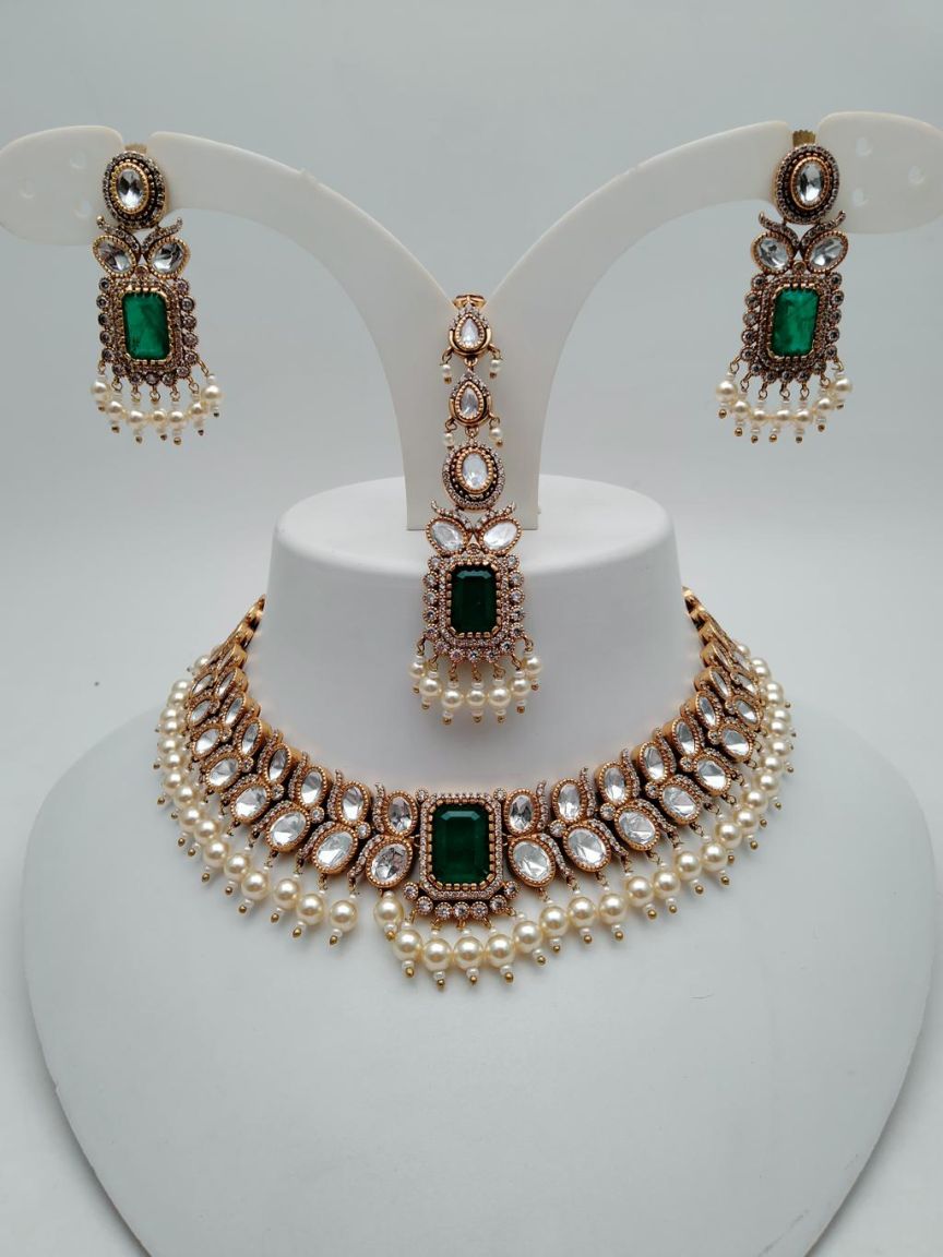 kundan-necklace_set-NSK15610GRCP