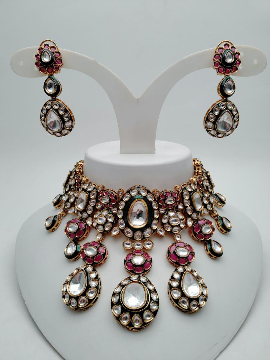 NECKLASE SET IN KUNDAN (VILANDI) STYLE | DESIGN - 15616