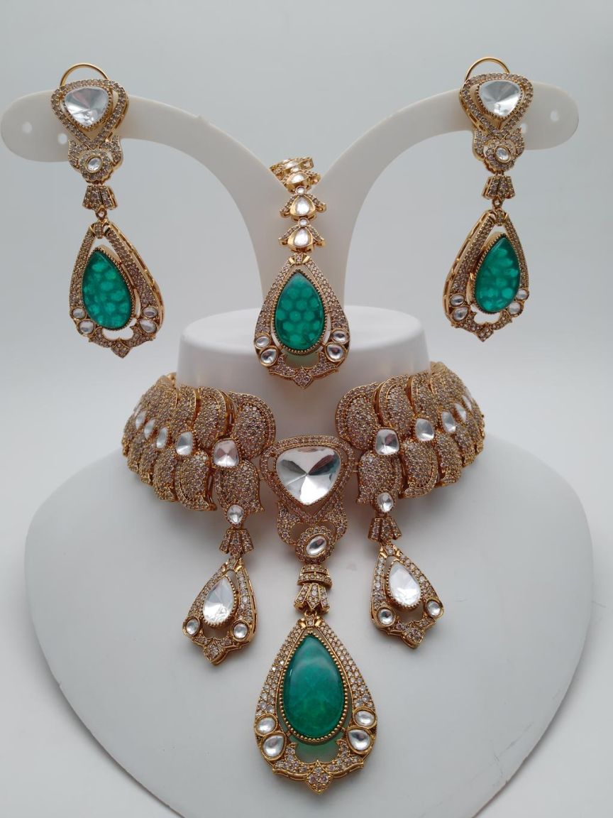 kundan-necklace_set-NSK15617WGRCP