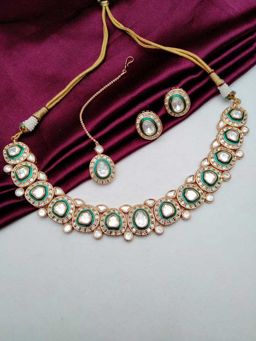 NECKLASE SET IN KUNDAN (VILANDI) STYLE | DESIGN - 15653