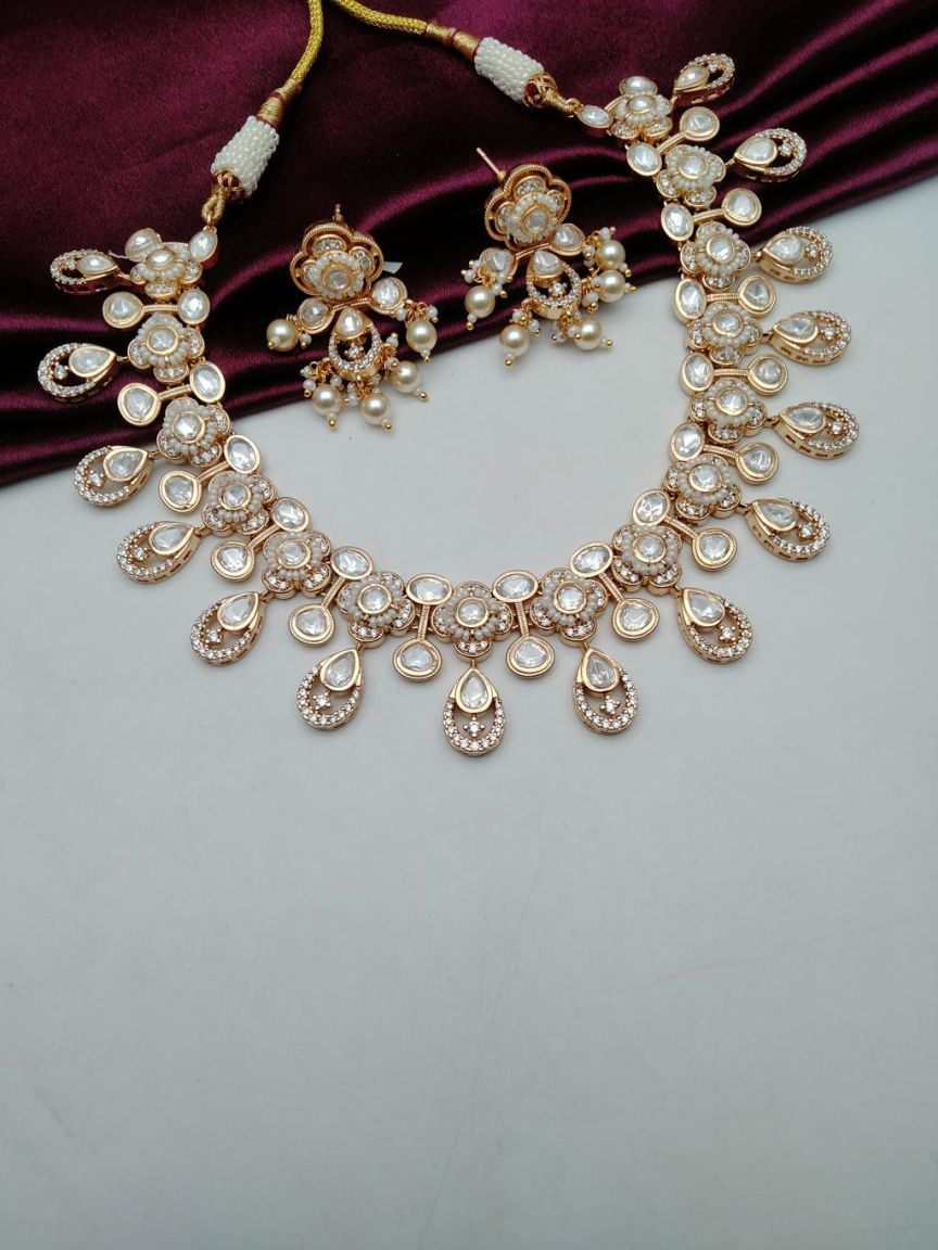 kundan-necklace_set-NSK15655WGD