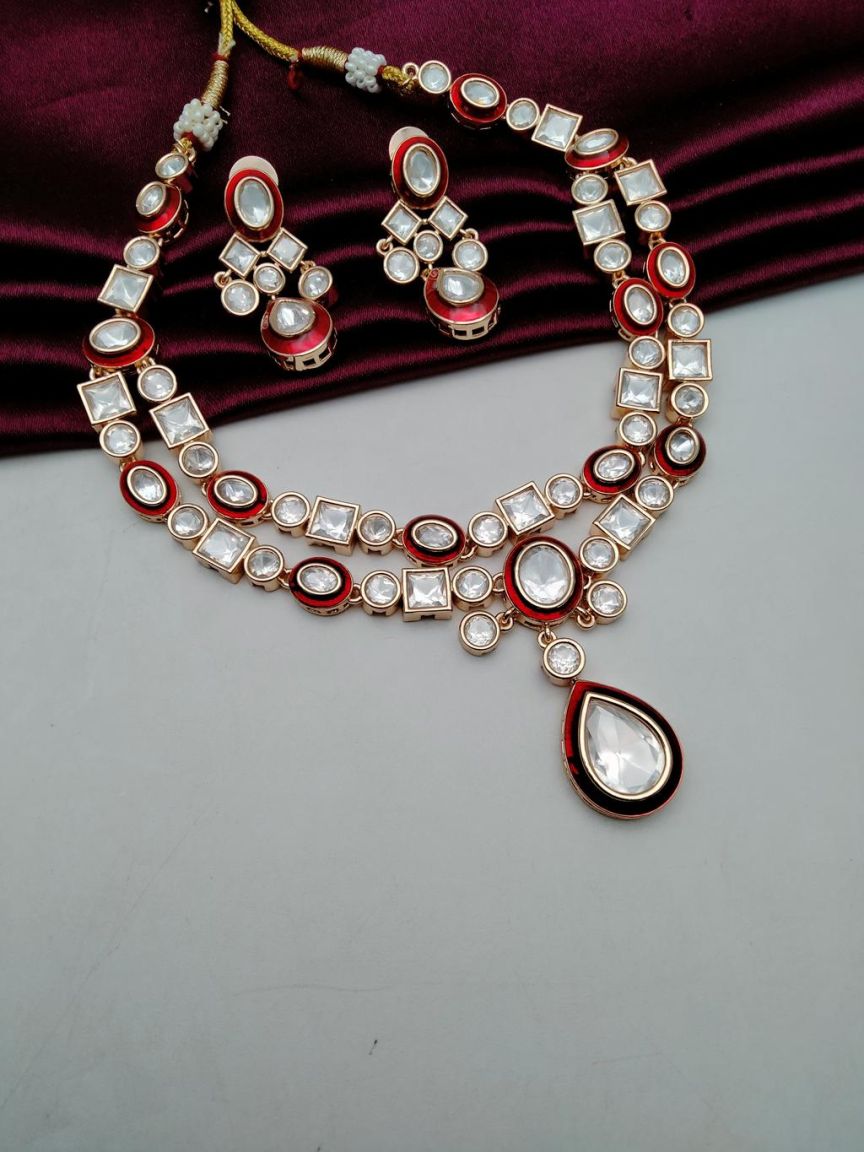 NECKLASE SET IN KUNDAN (VILANDI) STYLE | DESIGN - 15669
