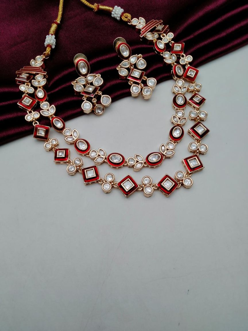 NECKLASE SET IN KUNDAN (VILANDI) STYLE | DESIGN - 15673