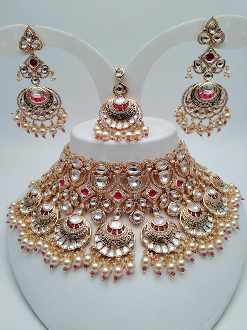 NECKLASE SET IN KUNDAN (VILANDI) STYLE | DESIGN - 15674