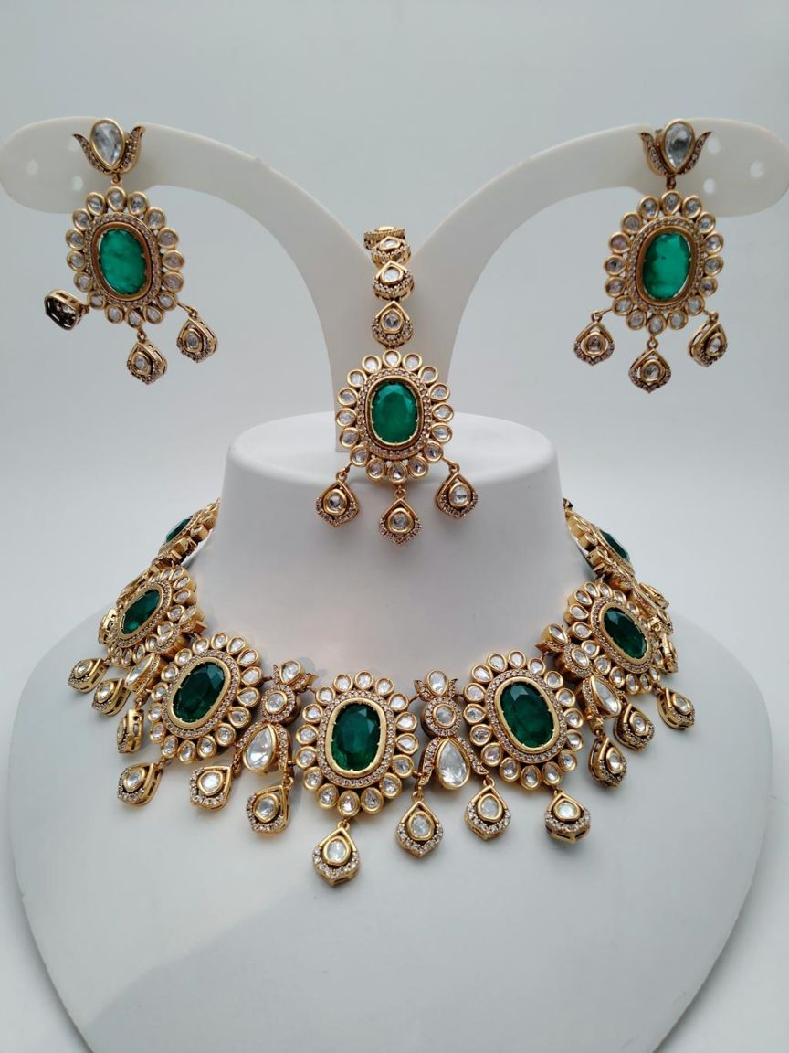 kundan-necklace_set-NSK15684GRVC