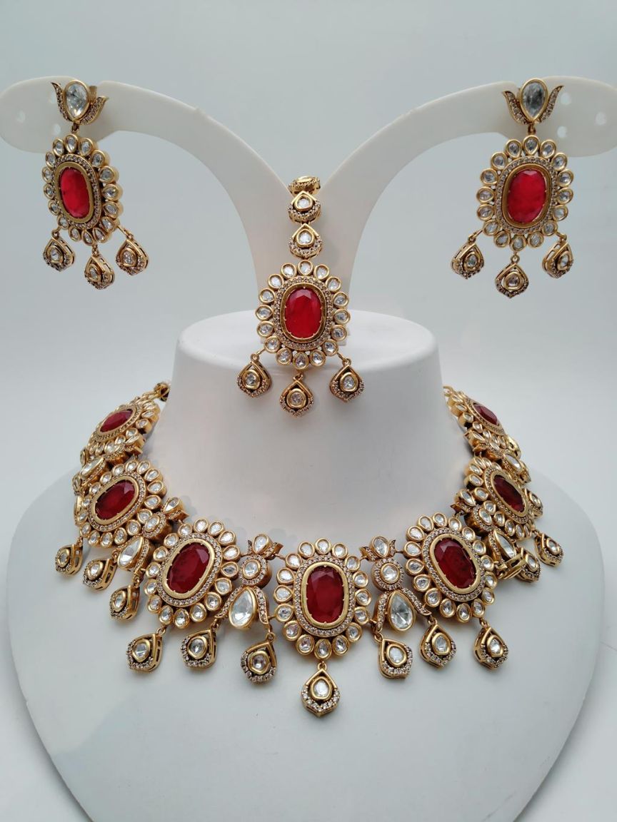 NECKLASE SET IN KUNDAN (VILANDI) STYLE | DESIGN - 15684