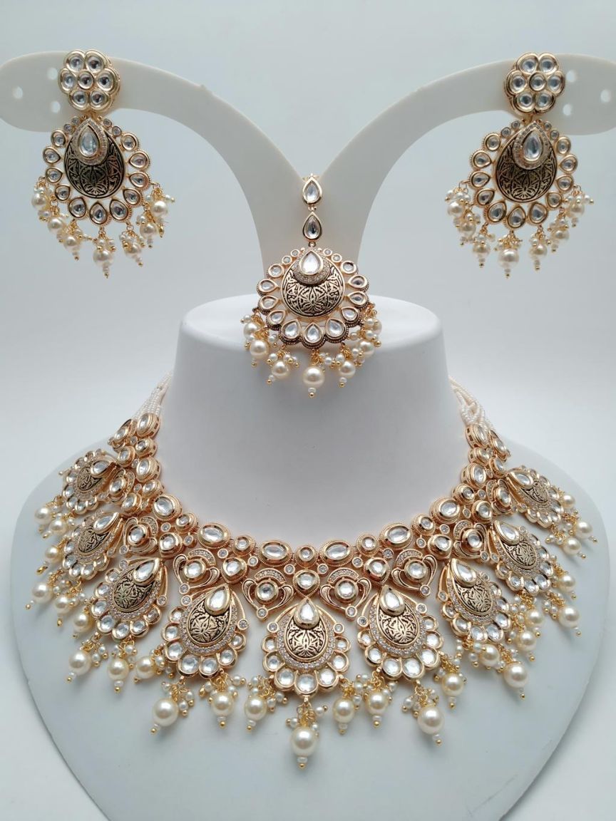 kundan-necklace_set-NSK15697WGD