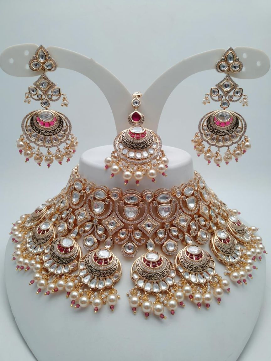NECKLASE SET IN KUNDAN (VILANDI) STYLE | DESIGN - 15700