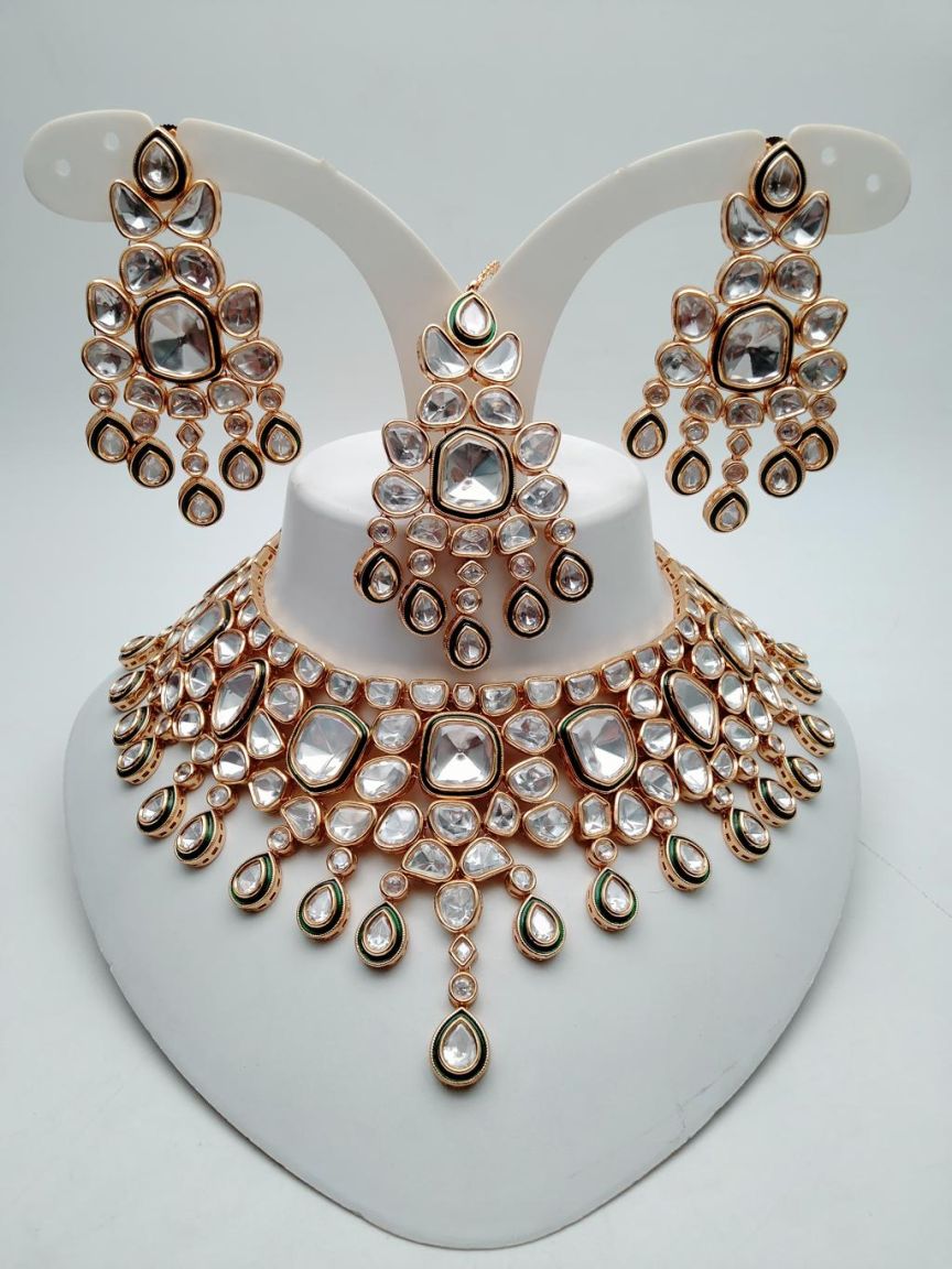 NECKLASE SET IN KUNDAN (VILANDI) STYLE | DESIGN - 15711