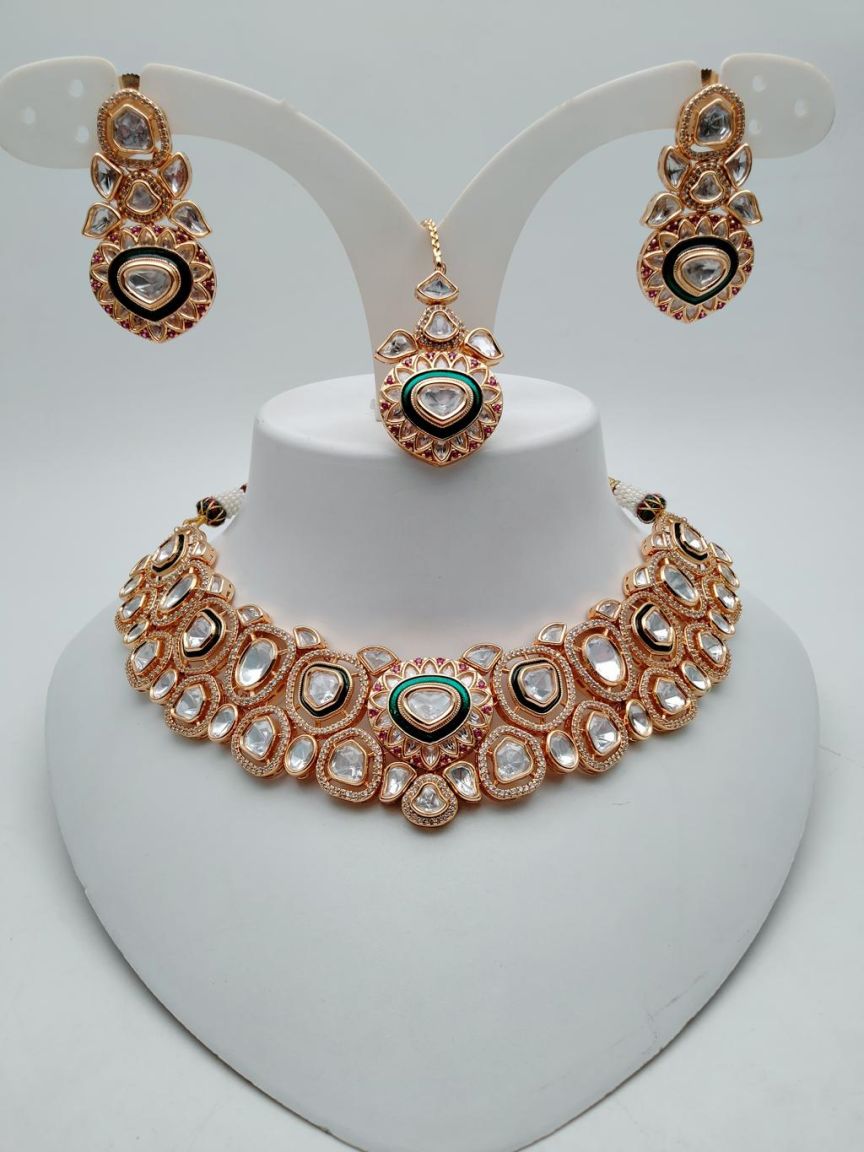 NECKLASE SET IN KUNDAN (VILANDI) STYLE | DESIGN - 15720