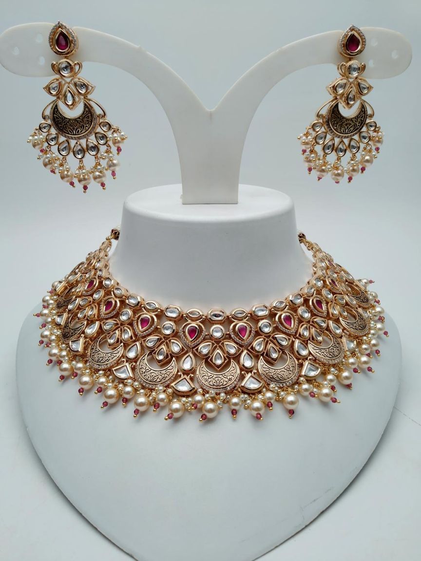 NECKLASE SET IN KUNDAN (VILANDI) STYLE | DESIGN - 15748