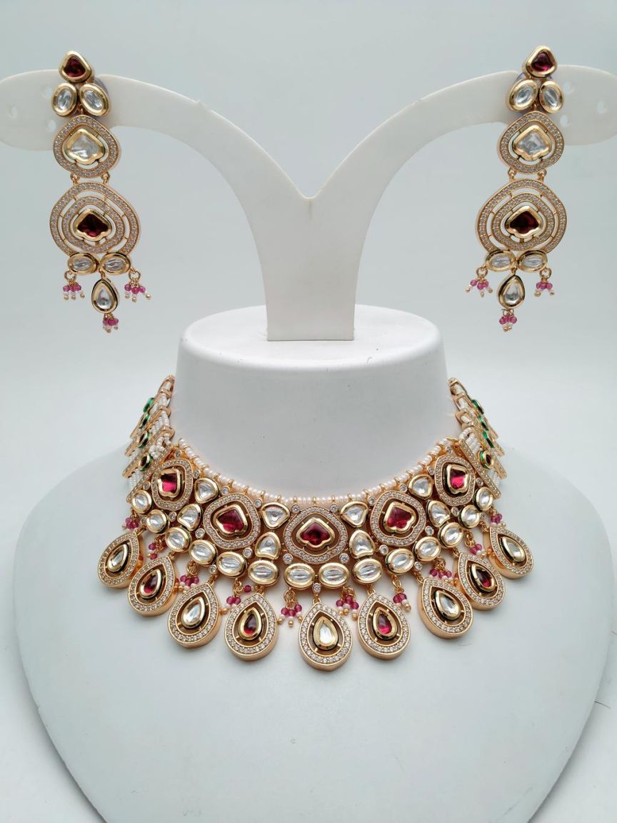 NECKLASE SET IN KUNDAN (VILANDI) STYLE | DESIGN - 15787