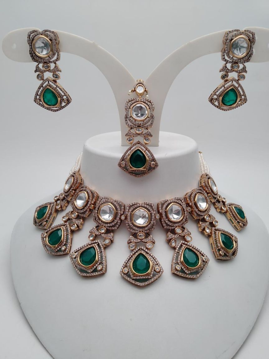 kundan-necklace_set-NSK15804GRVC
