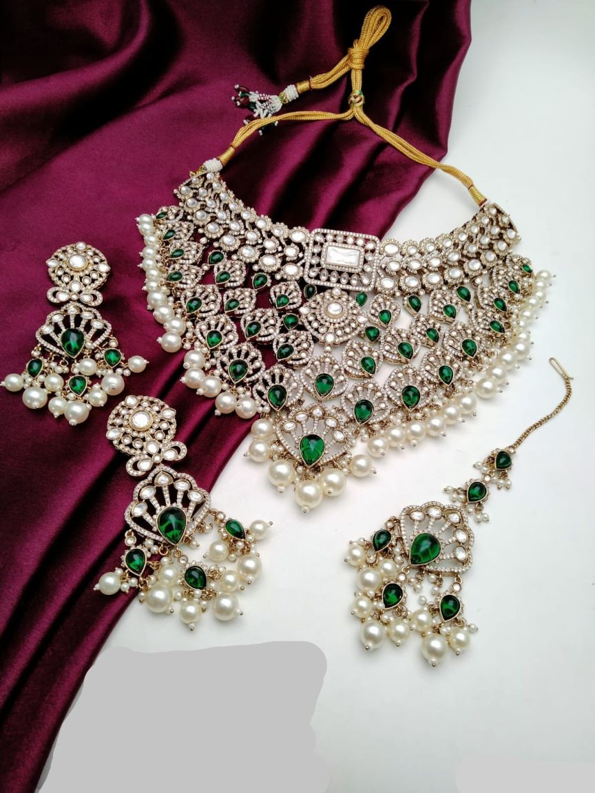 NECKLASE SET IN KUNDAN (VILANDI) STYLE | DESIGN - 15808