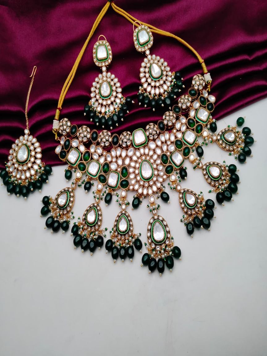 NECKLASE SET IN KUNDAN (VILANDI) STYLE | DESIGN - 15811