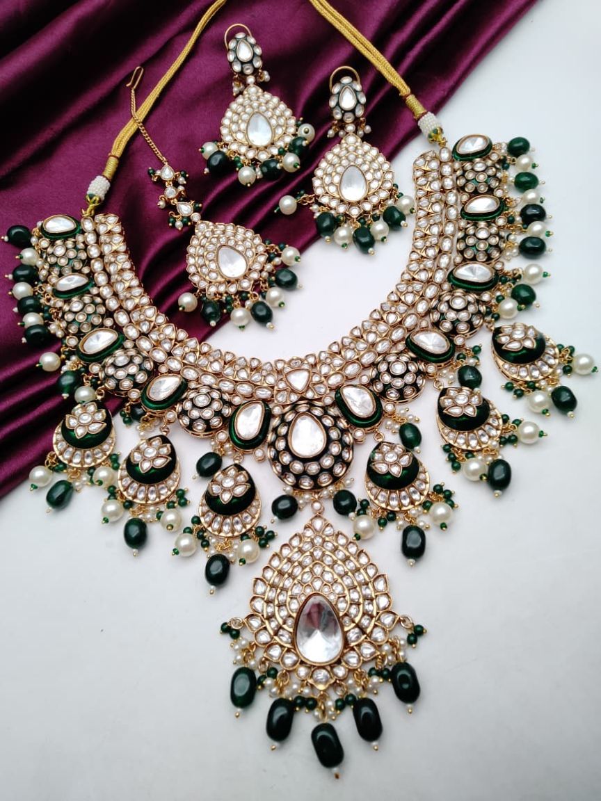 NECKLASE SET IN KUNDAN (VILANDI) STYLE | DESIGN - 15821