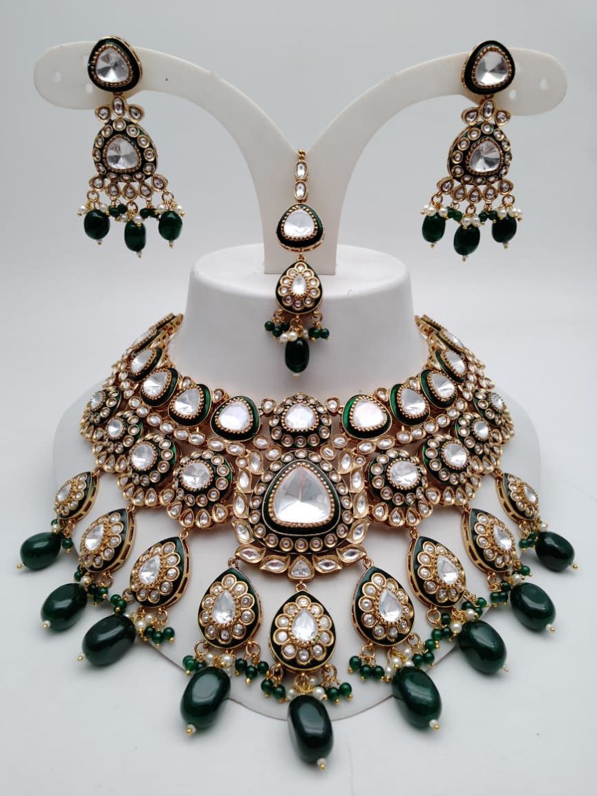 NECKLASE SET IN KUNDAN (VILANDI) STYLE | DESIGN - 15822