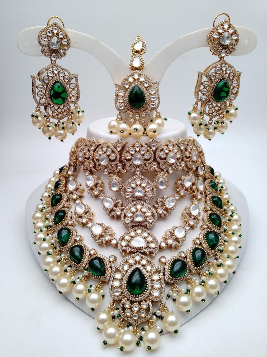 NECKLASE SET IN KUNDAN (VILANDI) STYLE | DESIGN - 15843