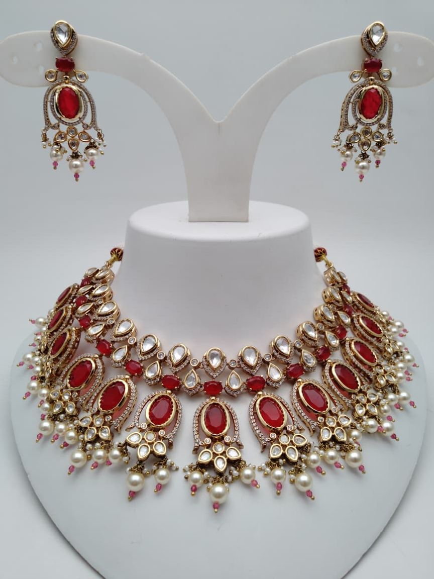 NECKLASE SET IN KUNDAN (VILANDI) STYLE | DESIGN - 15855