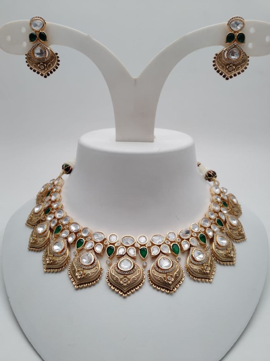 kundan-necklace_set-NSK15856GRGD