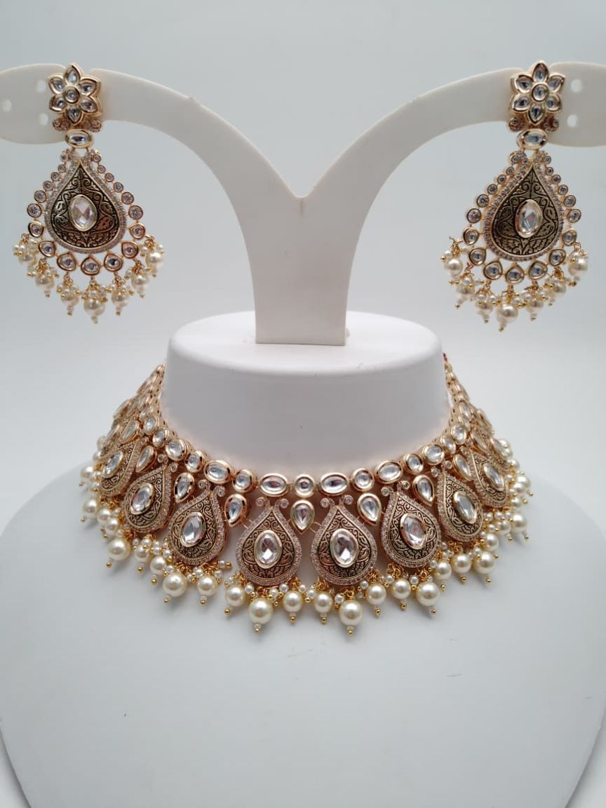NECKLASE SET IN KUNDAN (VILANDI) STYLE | DESIGN - 15863