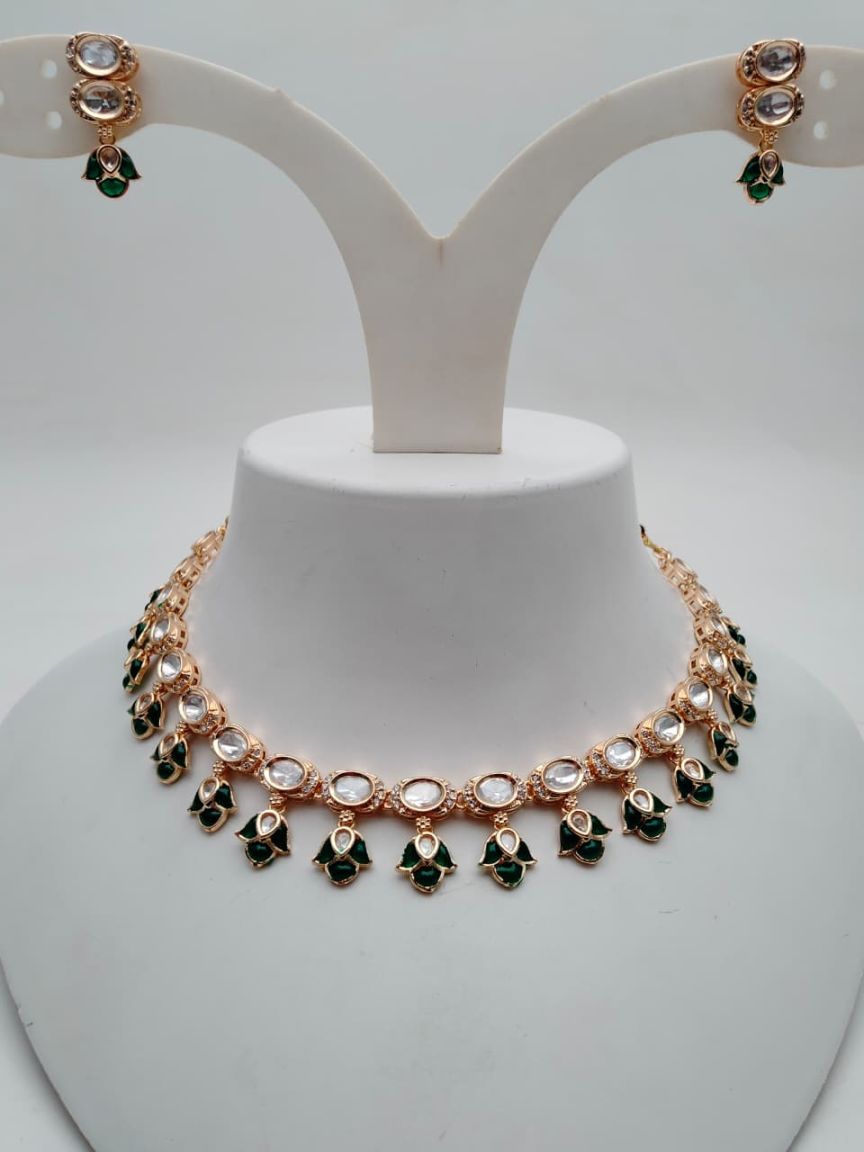 kundan-necklace_set-NSK15866GRGD