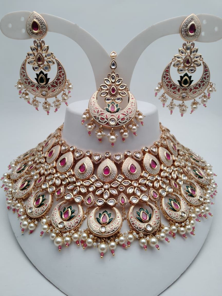 NECKLASE SET IN KUNDAN (VILANDI) STYLE | DESIGN - 15871