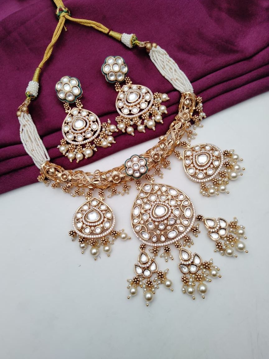 kundan-necklace_set-NSK15876WGD