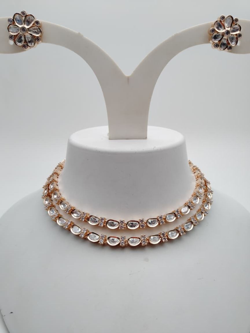 NECKLASE SET IN KUNDAN (VILANDI) STYLE | DESIGN - 15884