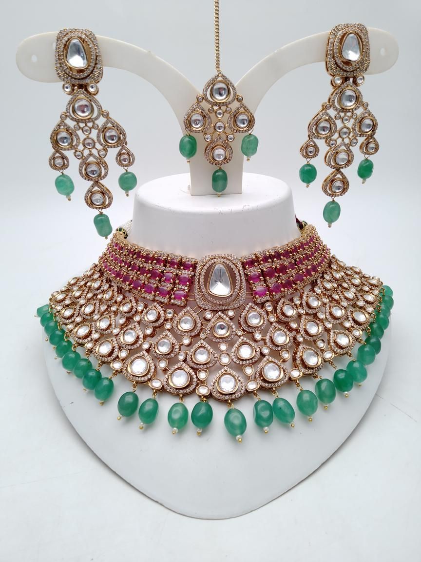 NECKLASE SET IN KUNDAN (VILANDI) STYLE | DESIGN - 15930