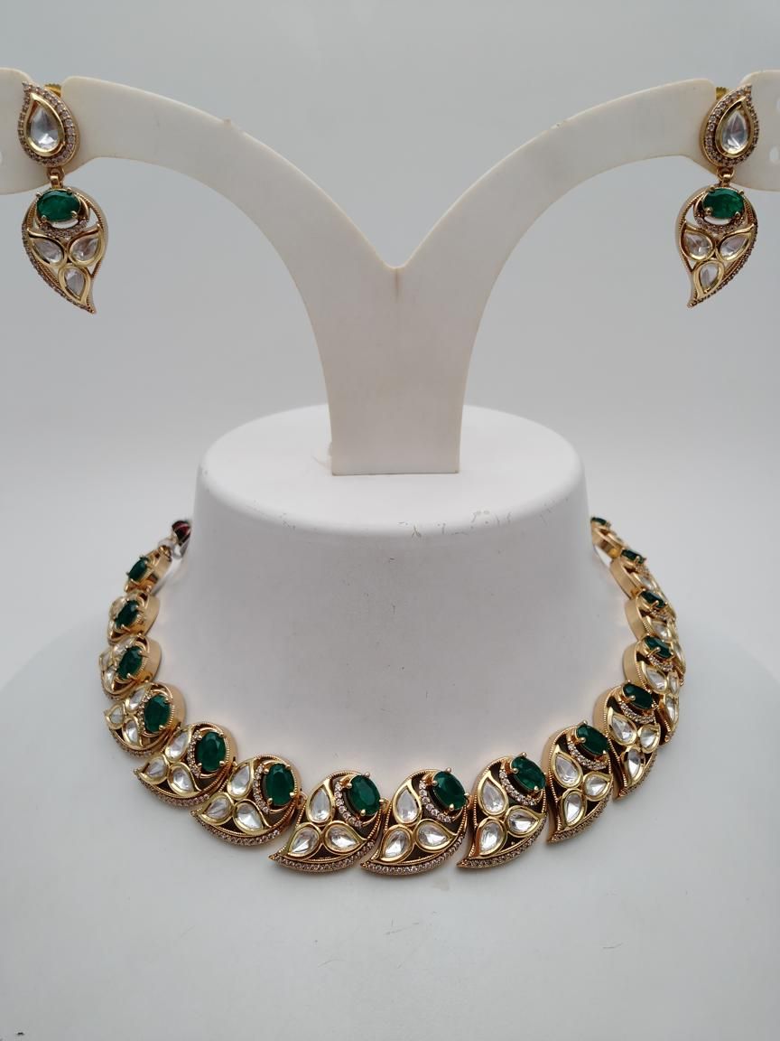 kundan-necklace_set-NSK15936GRVC