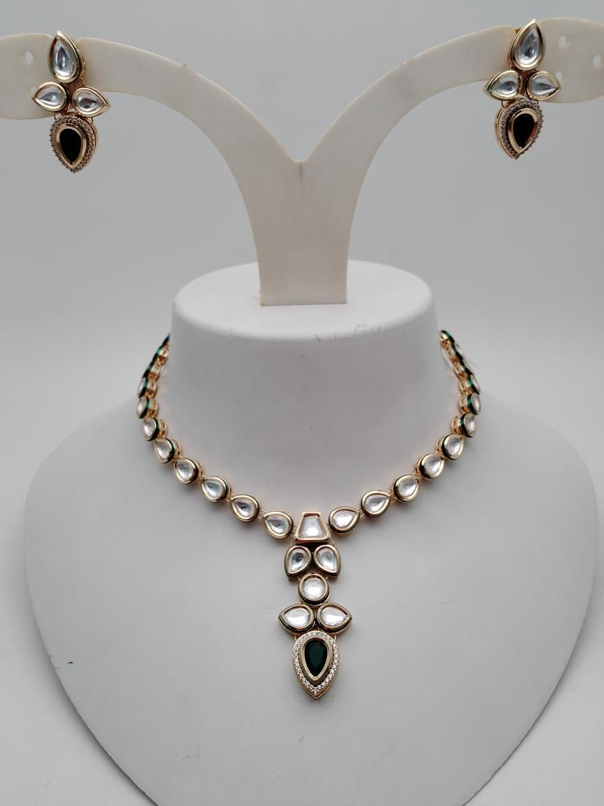 kundan-necklace_set-NSK15940GRGD