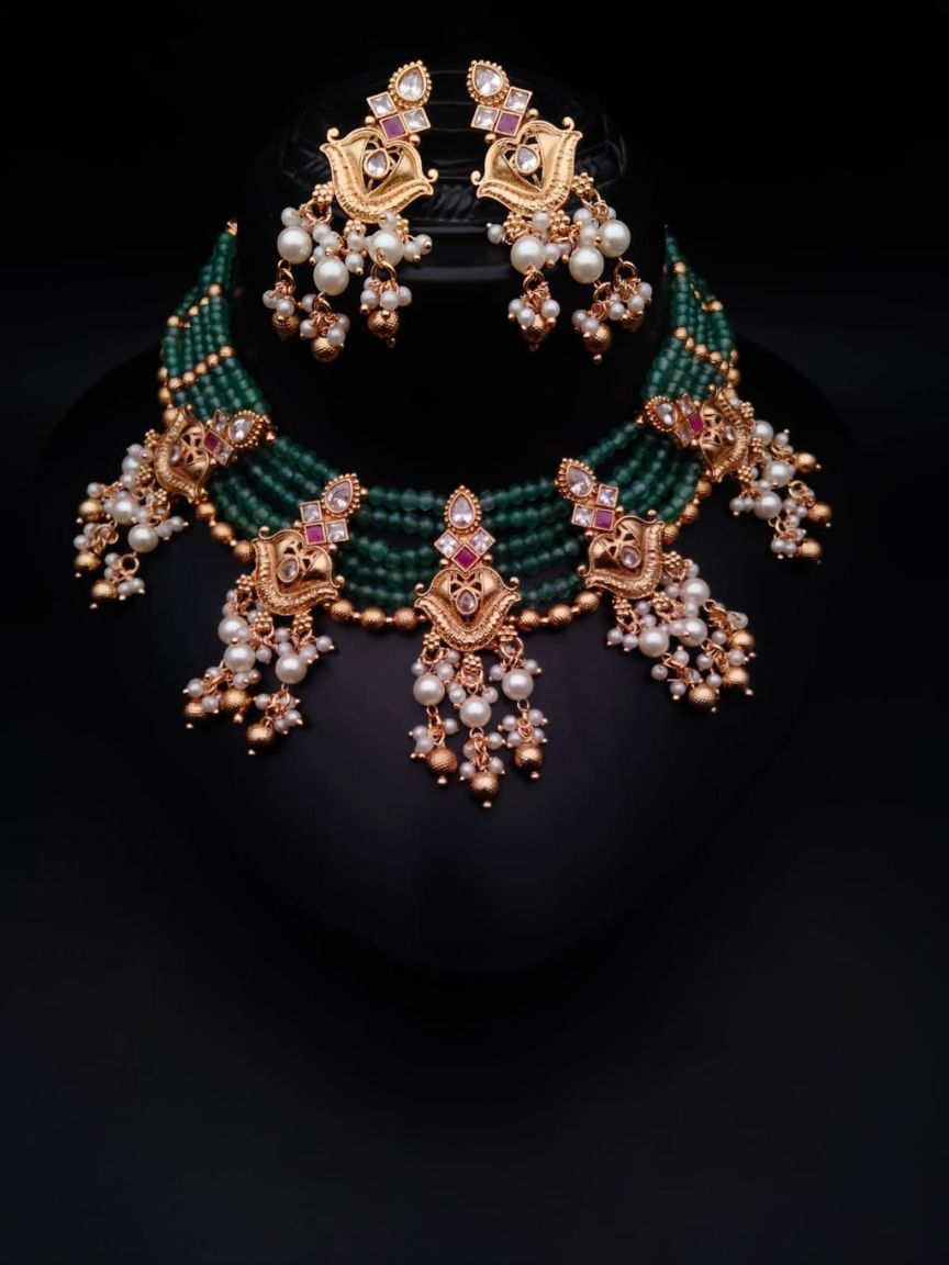 NECKLASE SET IN POLKI (GOLD POLISH) STYLE | DESIGN - 17358