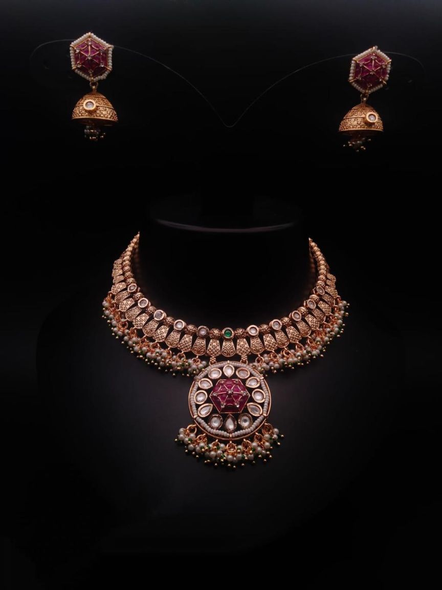 NECKLASE SET IN POLKI (GOLD POLISH) STYLE | DESIGN - 17550