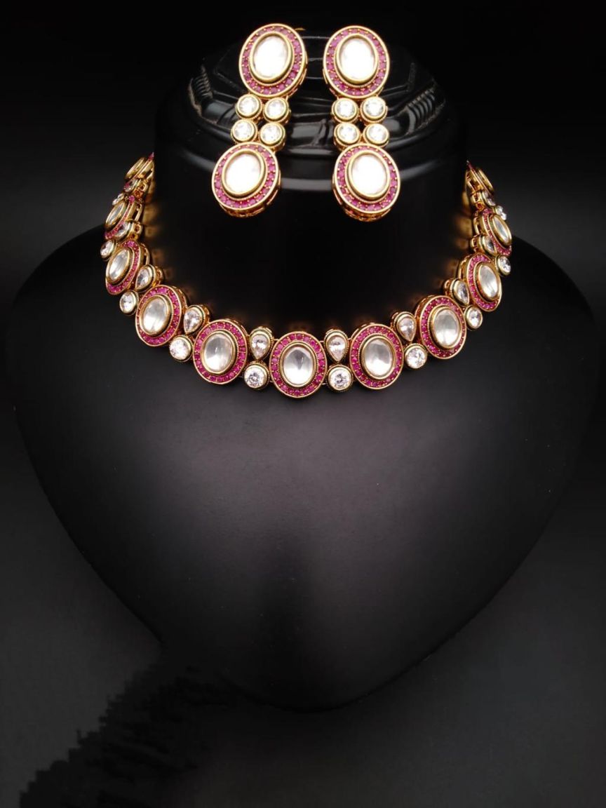 NECKLASE SET IN POLKI (GOLD POLISH) STYLE | DESIGN - 17625
