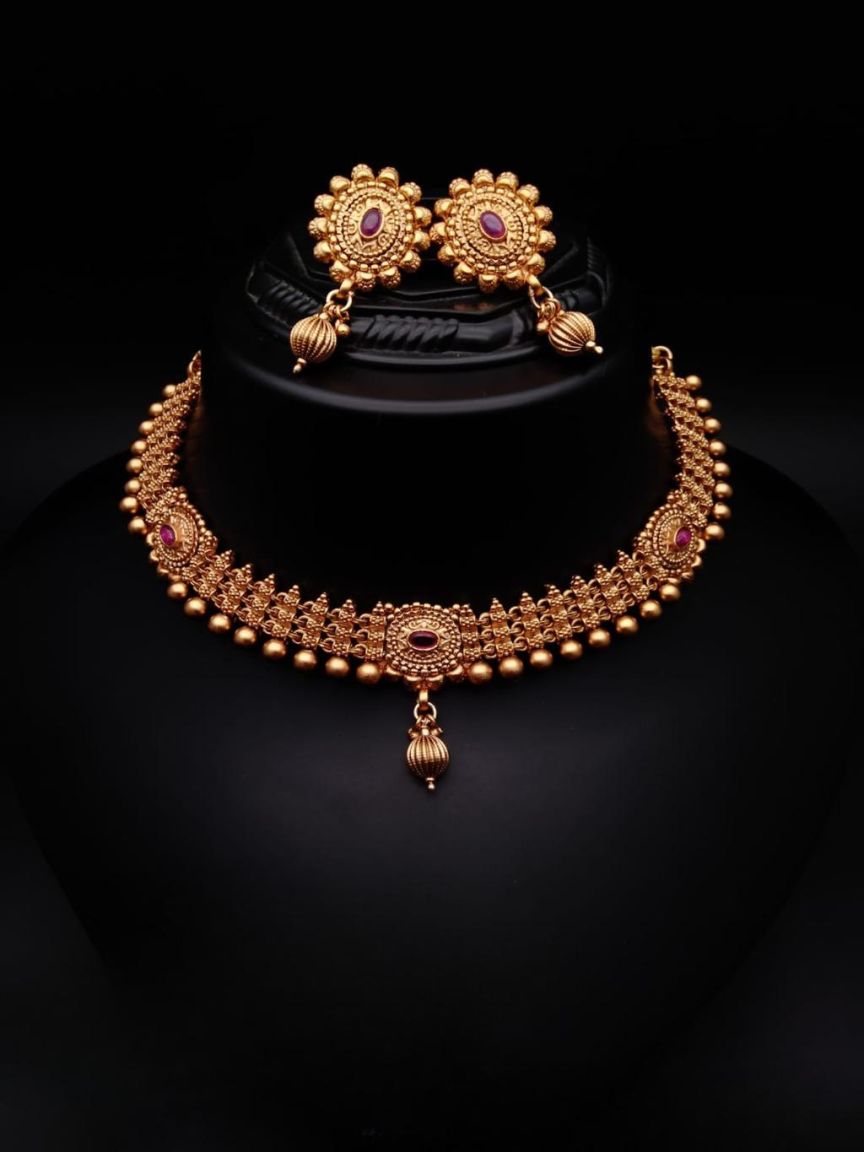 NECKLASE SET IN POLKI (GOLD POLISH) STYLE | DESIGN - 17680