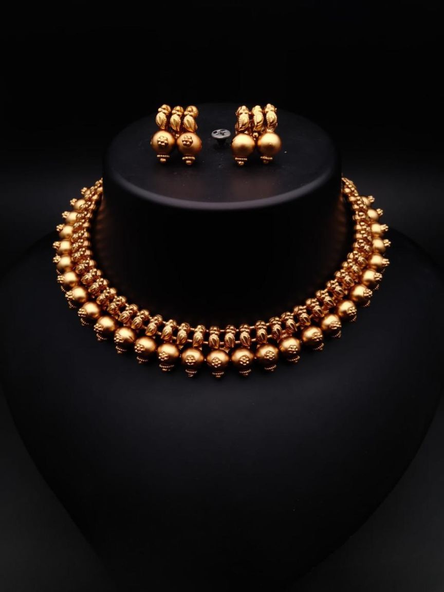 NECKLASE SET IN POLKI (GOLD POLISH) STYLE | DESIGN - 17688